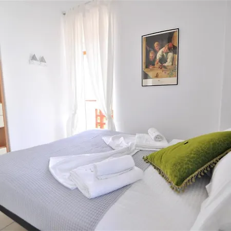 Zennova #16 Naftilos Family Summer House Hébergement de vacances *