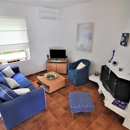 度假居 Zennova #16 Naftilos Family Summer House *