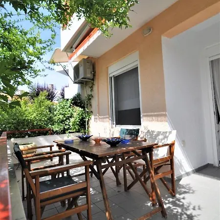 度假居 Zennova #16 Naftilos Family Summer House *