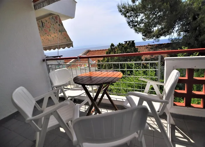 Zennova #16 Naftilos Family Summer House Σίβηρη